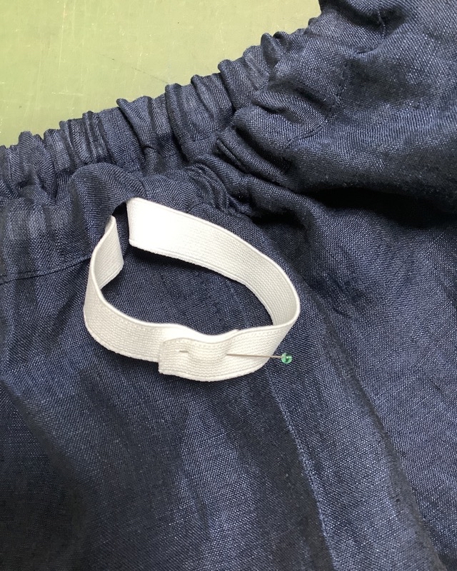 ゴムパンツウエスト部分縫い